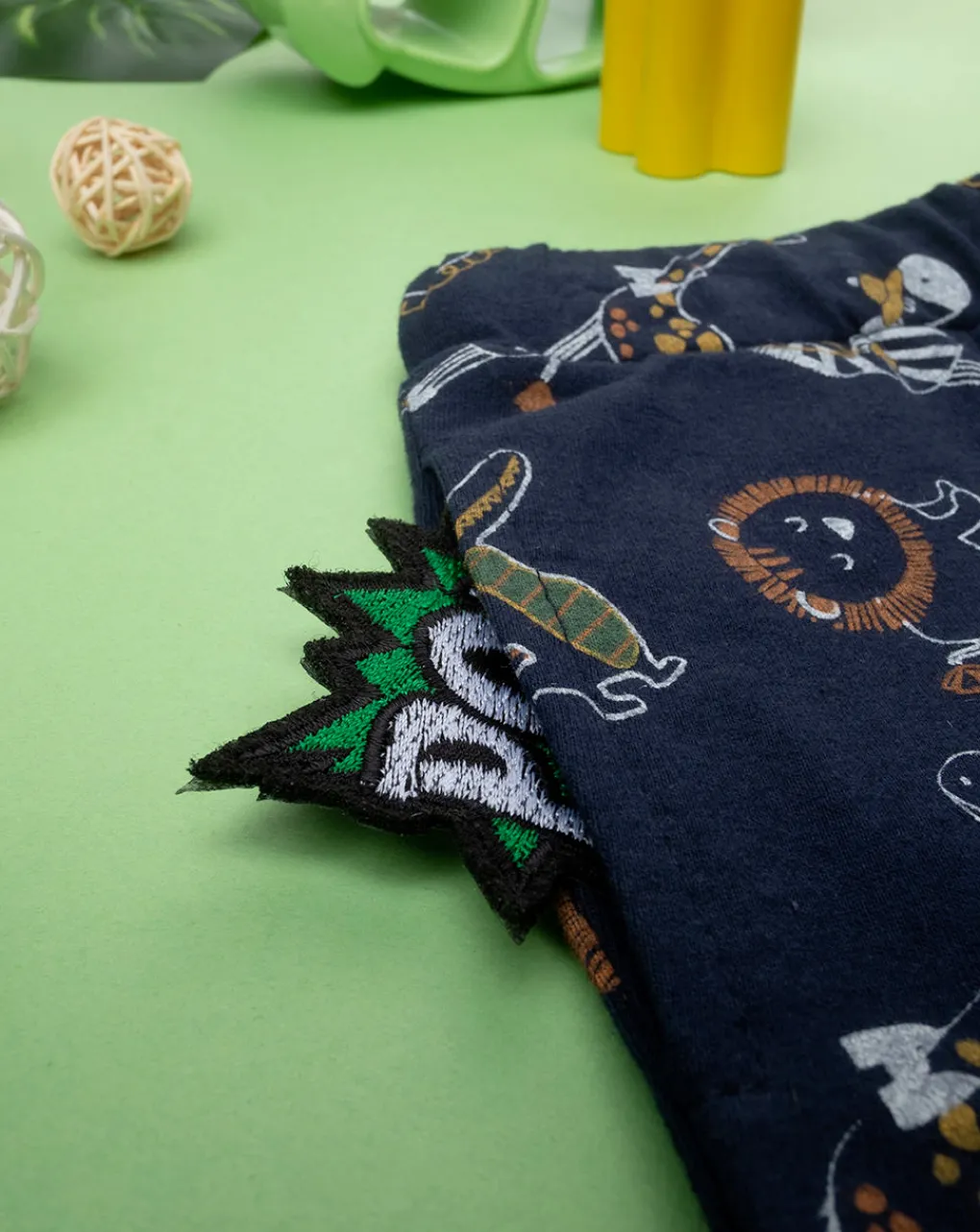 Prenatal Jeans Pantaloni E Salopette-Bermuda Bambino Blu Stampa Allover "Dino”