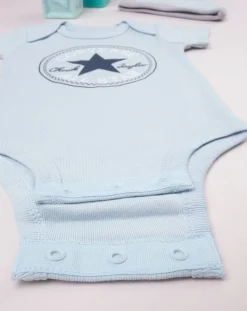 Converse Accessori Neonato-Set 3 Pezzi Neonato Cappellino + Body + Scarpe