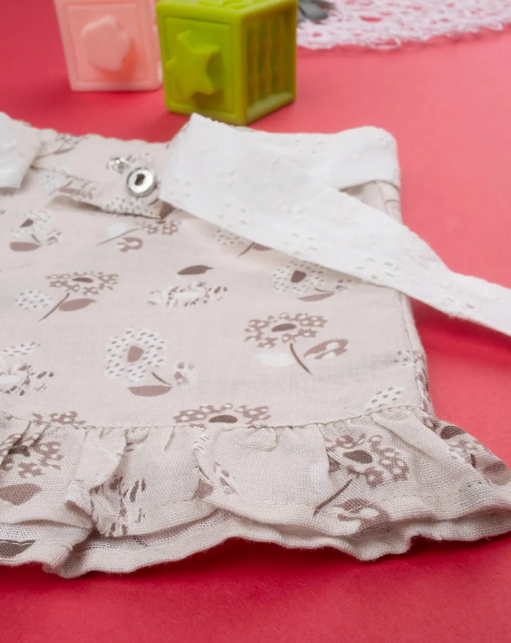 Prenatal Jeans Pantaloni E Salopette-Shorts Lino Bimba Beige
